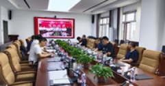 大唐（西安）熱力有限公司考察組參觀考察長(zhǎng)輸項(xiàng)目